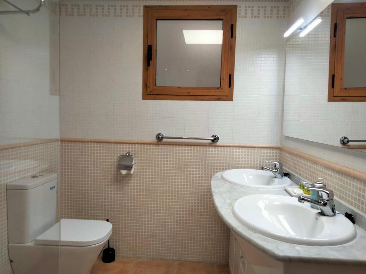 Apartaments By Rentalbir البير المظهر الخارجي الصورة