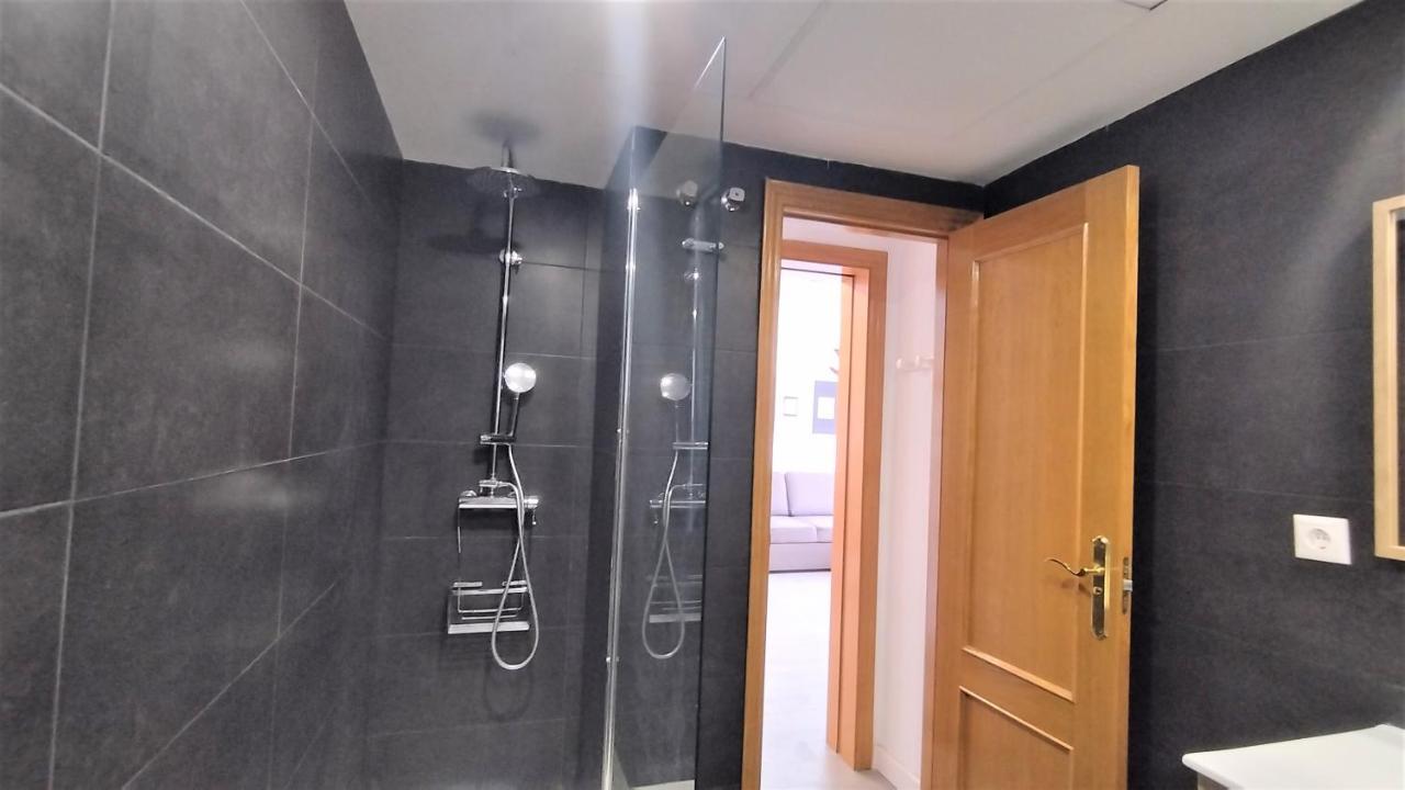 Apartaments By Rentalbir البير المظهر الخارجي الصورة